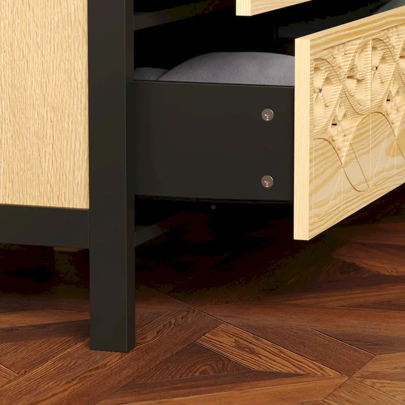 Cassettiera a 9 cassetti in legno chiaro e metallo nero con motivo intagliato (singola)