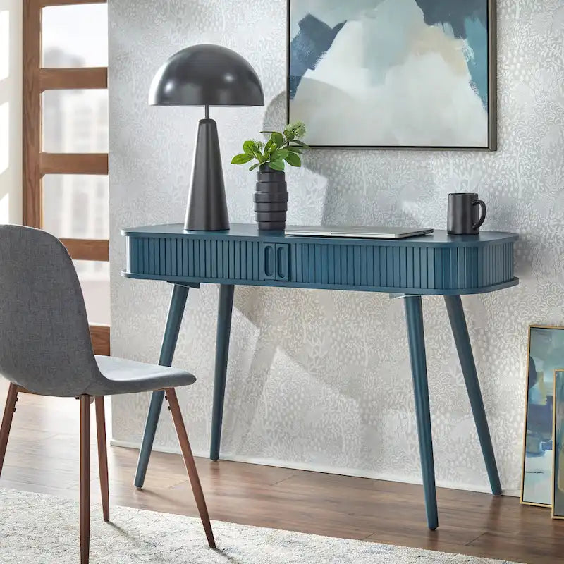 Scrivania Mid-Century Modern Blu Notte – Piano Arrotondato e Gambe Affusolate, Uso Singolo