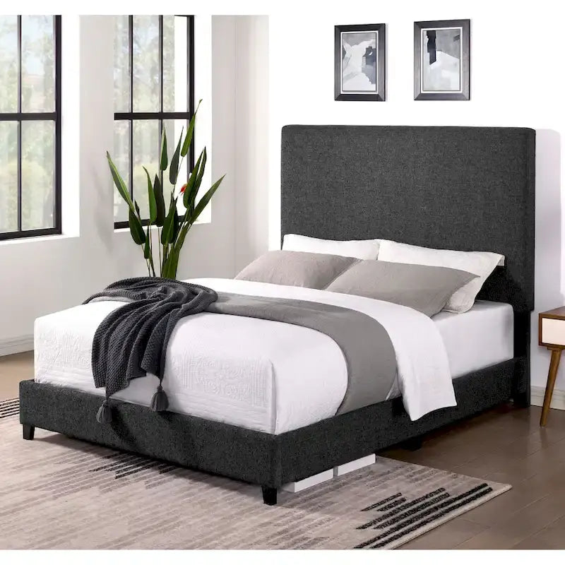 Letto a piattaforma Bridgevine Home con pannello imbottito alto grigio scuro